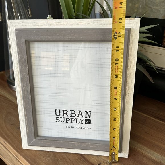 Home Decor 8x10 Distressed Picture Frame Grey/White Farmhouse NWOT - Picture 5 of 5